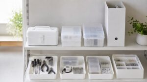 無印風の白い収納ケースと工具箱でおしゃれに整理した工具収納